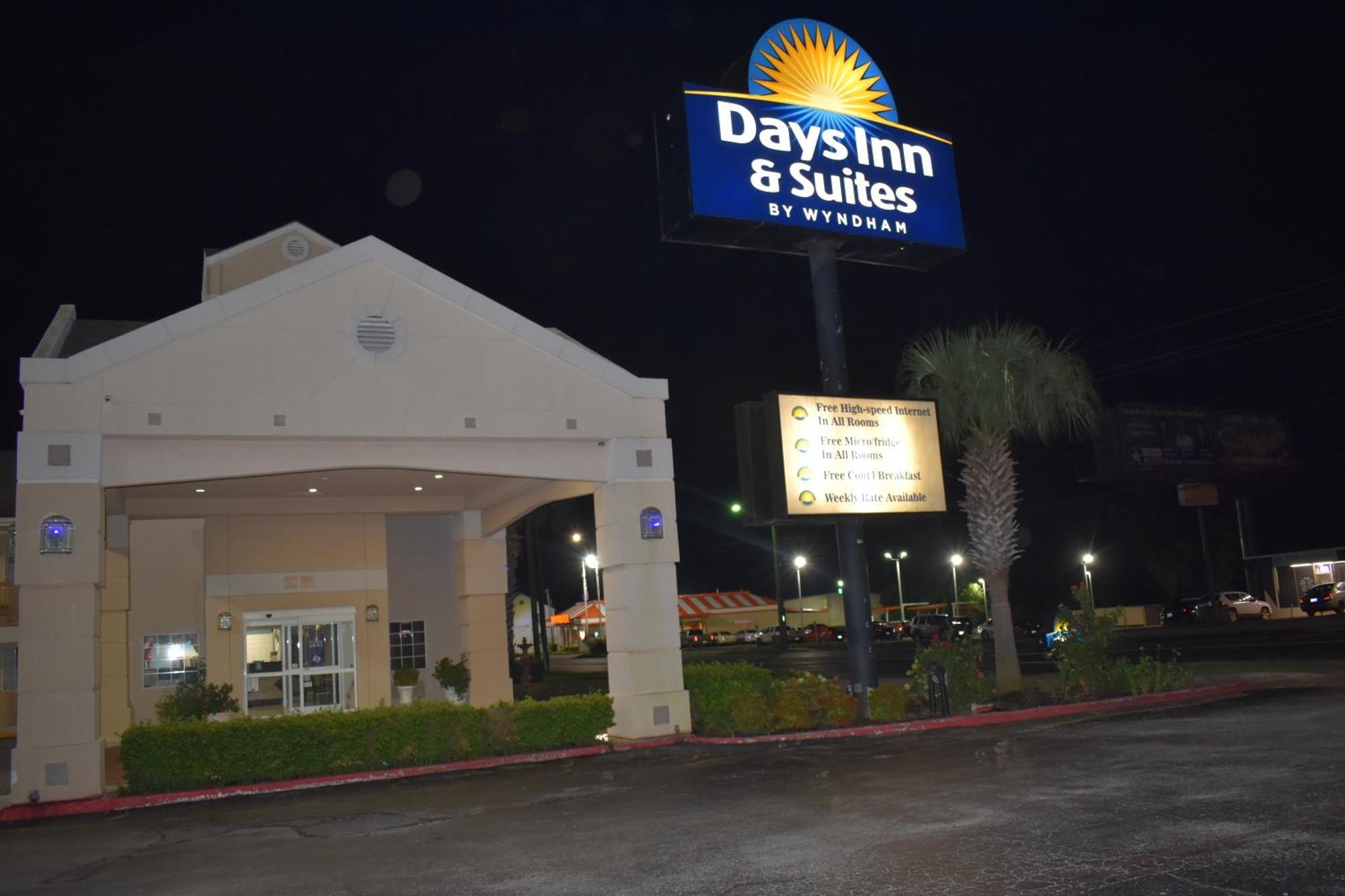 Days Inn By Wyndham Nacogdoches/Sfa University/Downtown Buitenkant foto